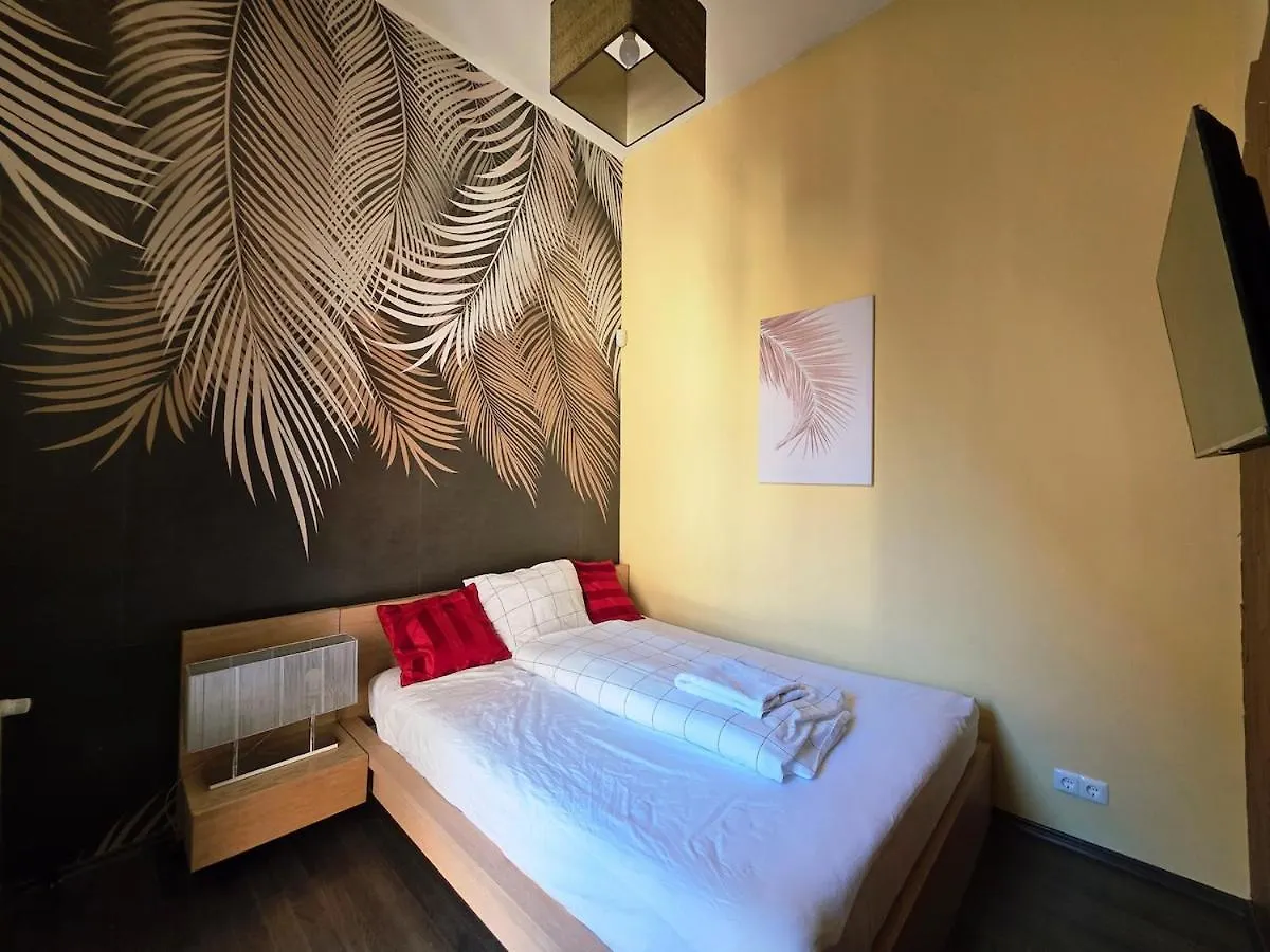 Gold Leaf Apartment In The City Center Budapest Hungary